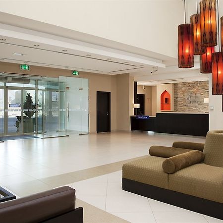Holiday Inn Express Dubai Jumeirah, An Ihg Hotel Exterior photo