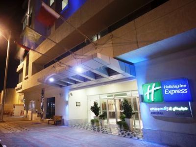 Holiday Inn Express Dubai Jumeirah, An Ihg Hotel Exterior photo