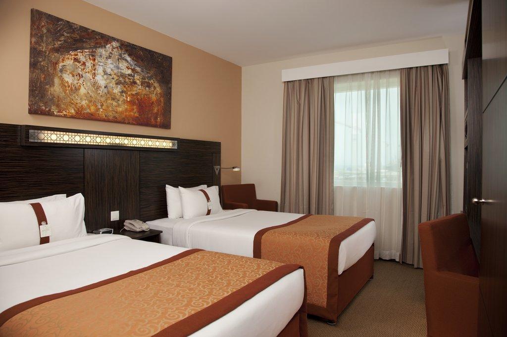 Holiday Inn Express Dubai Jumeirah, An Ihg Hotel Exterior photo
